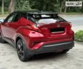 Красный Тойота C-HR, объемом двигателя 1.2 л и пробегом 59 тыс. км за 24700 $, фото 106 на Automoto.ua