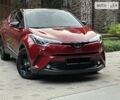 Красный Тойота C-HR, объемом двигателя 1.2 л и пробегом 59 тыс. км за 24700 $, фото 78 на Automoto.ua