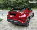 Красный Тойота C-HR, объемом двигателя 1.2 л и пробегом 59 тыс. км за 24700 $, фото 95 на Automoto.ua