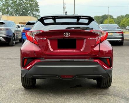 Красный Тойота C-HR, объемом двигателя 2 л и пробегом 66 тыс. км за 7400 $, фото 4 на Automoto.ua