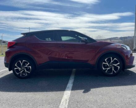 Красный Тойота C-HR, объемом двигателя 2 л и пробегом 37 тыс. км за 11200 $, фото 4 на Automoto.ua