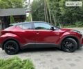 Красный Тойота C-HR, объемом двигателя 1.2 л и пробегом 59 тыс. км за 24700 $, фото 90 на Automoto.ua