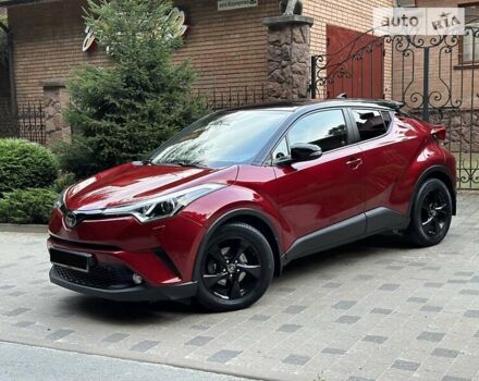 Красный Тойота C-HR, объемом двигателя 1.2 л и пробегом 59 тыс. км за 24700 $, фото 24 на Automoto.ua