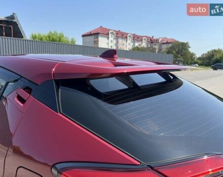 Красный Тойота C-HR, объемом двигателя 2 л и пробегом 61 тыс. км за 18300 $, фото 17 на Automoto.ua