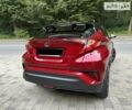 Красный Тойота C-HR, объемом двигателя 1.2 л и пробегом 59 тыс. км за 24700 $, фото 18 на Automoto.ua