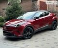 Красный Тойота C-HR, объемом двигателя 1.2 л и пробегом 59 тыс. км за 24700 $, фото 102 на Automoto.ua