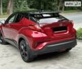 Красный Тойота C-HR, объемом двигателя 1.2 л и пробегом 59 тыс. км за 24700 $, фото 105 на Automoto.ua