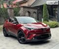 Красный Тойота C-HR, объемом двигателя 1.2 л и пробегом 59 тыс. км за 24700 $, фото 84 на Automoto.ua