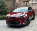 Красный Тойота C-HR, объемом двигателя 1.2 л и пробегом 59 тыс. км за 24700 $, фото 100 на Automoto.ua