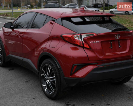 Красный Тойота C-HR, объемом двигателя 2 л и пробегом 73 тыс. км за 18800 $, фото 3 на Automoto.ua