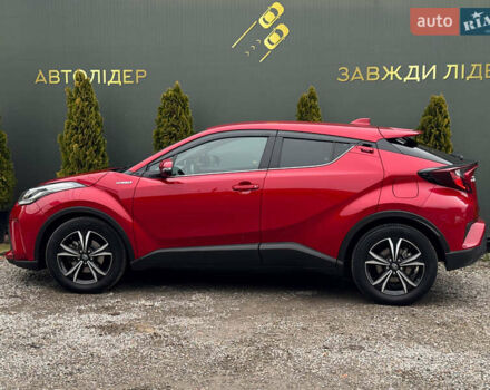 Красный Тойота C-HR, объемом двигателя 1.8 л и пробегом 79 тыс. км за 24800 $, фото 9 на Automoto.ua