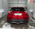 Тойота C-HR 2020 у Валках на Automoto.ua Червоний Тойота C-HR, об'ємом двигуна 2 л та пробігом 38 тис. км за 22000 $, фото 8 на Automoto.ua