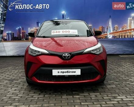 Красный Тойота C-HR, объемом двигателя 1.99 л и пробегом 40 тыс. км за 20000 $, фото 15 на Automoto.ua
