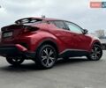Красный Тойота C-HR, объемом двигателя 1.2 л и пробегом 59 тыс. км за 23900 $, фото 1 на Automoto.ua
