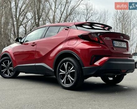 Красный Тойота C-HR, объемом двигателя 1.2 л и пробегом 59 тыс. км за 23900 $, фото 54 на Automoto.ua
