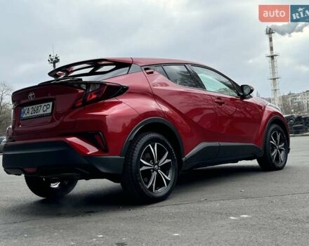 Красный Тойота C-HR, объемом двигателя 1.2 л и пробегом 59 тыс. км за 23900 $, фото 93 на Automoto.ua