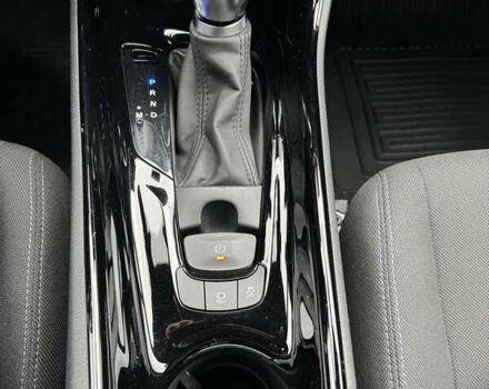 Красный Тойота C-HR, объемом двигателя 1.2 л и пробегом 59 тыс. км за 23900 $, фото 69 на Automoto.ua