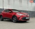 Красный Тойота C-HR, объемом двигателя 1.2 л и пробегом 59 тыс. км за 23900 $, фото 92 на Automoto.ua