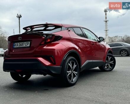 Красный Тойота C-HR, объемом двигателя 1.2 л и пробегом 59 тыс. км за 23900 $, фото 26 на Automoto.ua