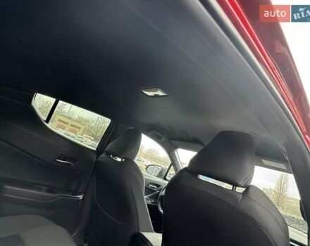 Красный Тойота C-HR, объемом двигателя 1.2 л и пробегом 59 тыс. км за 23900 $, фото 72 на Automoto.ua