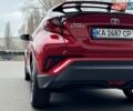 Красный Тойота C-HR, объемом двигателя 1.2 л и пробегом 59 тыс. км за 23900 $, фото 104 на Automoto.ua