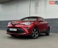 Красный Тойота C-HR, объемом двигателя 1.2 л и пробегом 59 тыс. км за 23900 $, фото 7 на Automoto.ua