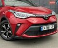 Красный Тойота C-HR, объемом двигателя 1.2 л и пробегом 59 тыс. км за 23900 $, фото 36 на Automoto.ua