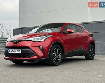Красный Тойота C-HR, объемом двигателя 1.2 л и пробегом 59 тыс. км за 23900 $, фото 82 на Automoto.ua