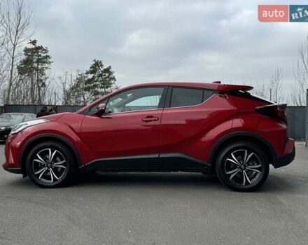 Красный Тойота C-HR, объемом двигателя 1.2 л и пробегом 59 тыс. км за 23900 $, фото 108 на Automoto.ua