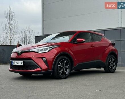 Красный Тойота C-HR, объемом двигателя 1.2 л и пробегом 59 тыс. км за 23900 $, фото 84 на Automoto.ua