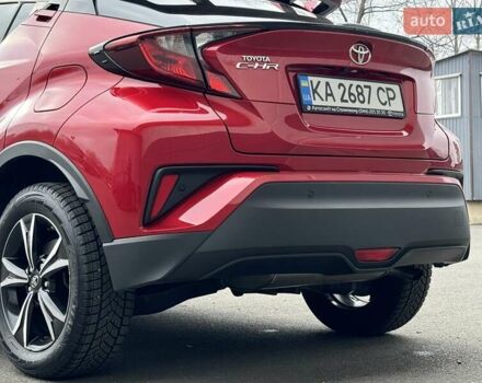 Красный Тойота C-HR, объемом двигателя 1.2 л и пробегом 59 тыс. км за 23900 $, фото 52 на Automoto.ua