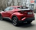 Красный Тойота C-HR, объемом двигателя 1.2 л и пробегом 59 тыс. км за 23900 $, фото 55 на Automoto.ua