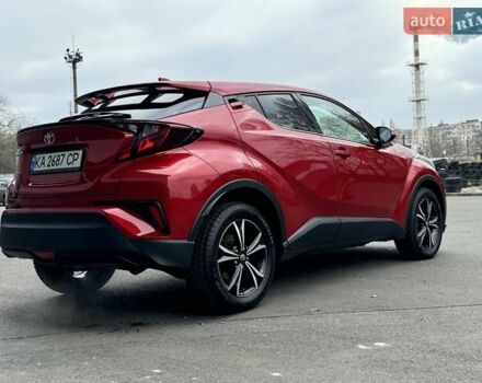 Красный Тойота C-HR, объемом двигателя 1.2 л и пробегом 59 тыс. км за 23900 $, фото 98 на Automoto.ua