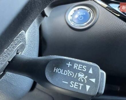 Красный Тойота C-HR, объемом двигателя 1.99 л и пробегом 69 тыс. км за 27493 $, фото 21 на Automoto.ua