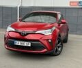 Красный Тойота C-HR, объемом двигателя 1.2 л и пробегом 59 тыс. км за 23900 $, фото 20 на Automoto.ua