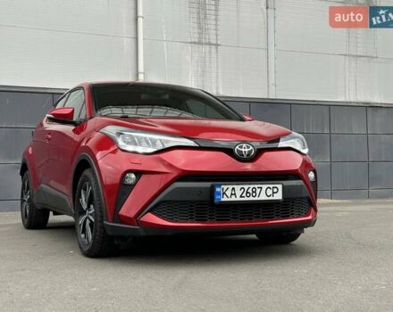 Красный Тойота C-HR, объемом двигателя 1.2 л и пробегом 59 тыс. км за 23900 $, фото 74 на Automoto.ua