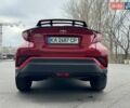 Красный Тойота C-HR, объемом двигателя 1.2 л и пробегом 59 тыс. км за 23900 $, фото 103 на Automoto.ua