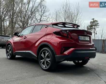 Красный Тойота C-HR, объемом двигателя 1.2 л и пробегом 59 тыс. км за 23900 $, фото 110 на Automoto.ua