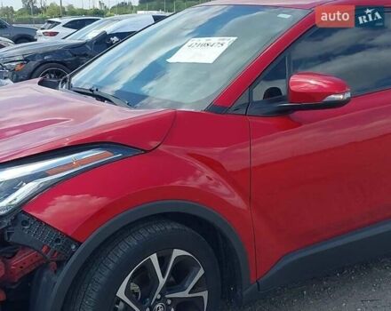 Червоний Тойота C-HR, об'ємом двигуна 2 л та пробігом 79 тис. км за 17500 $, фото 5 на Automoto.ua