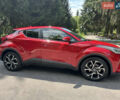 Красный Тойота C-HR, объемом двигателя 2 л и пробегом 20 тыс. км за 22900 $, фото 2 на Automoto.ua