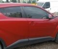 Красный Тойота C-HR, объемом двигателя 2 л и пробегом 80 тыс. км за 17500 $, фото 9 на Automoto.ua