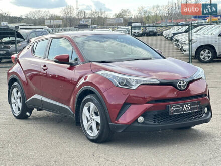 Тойота C-HR 2016 у Києві на Automoto.ua Червоний Тойота C-HR, об'ємом двигуна 1.2 л та пробігом 42 тис. км за 19500 $, фото 1 на Automoto.ua