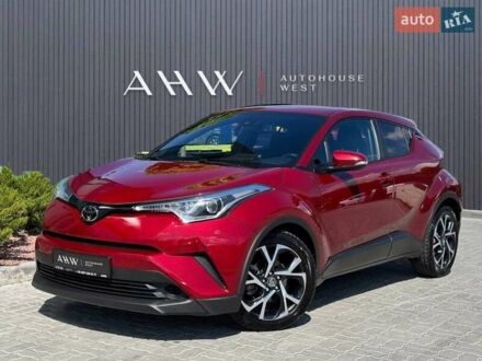Красный Тойота C-HR, объемом двигателя 1.99 л и пробегом 59 тыс. км за 17900 $, фото 1 на Automoto.ua