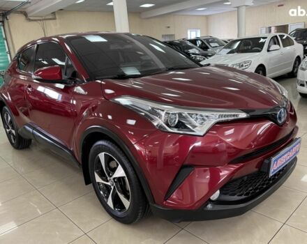 Красный Тойота C-HR, объемом двигателя 0 л и пробегом 133 тыс. км за 19500 $, фото 1 на Automoto.ua