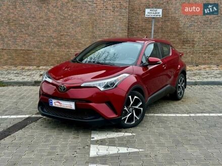 Тойота C-HR 2017 в Одессе на Automoto.ua Красный Тойота C-HR, объемом двигателя 1.99 л и пробегом 99 тыс. км за 18500 $, фото 1 на Automoto.ua
