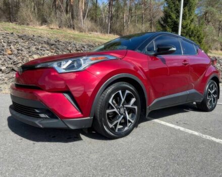 Красный Тойота C-HR, объемом двигателя 2 л и пробегом 66 тыс. км за 13300 $, фото 1 на Automoto.ua