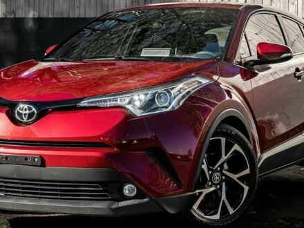 Красный Тойота C-HR, объемом двигателя 2 л и пробегом 106 тыс. км за 15300 $, фото 1 на Automoto.ua