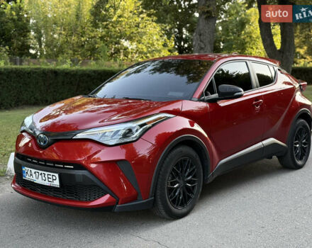 Червоний Тойота C-HR, об'ємом двигуна 2 л та пробігом 80 тис. км за 19000 $, фото 1 на Automoto.ua