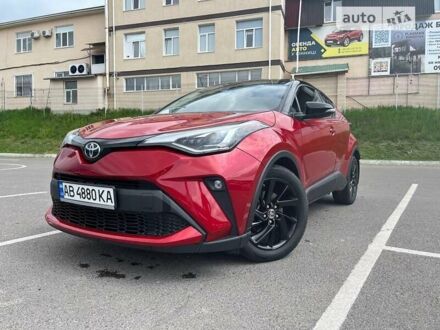 Червоний Тойота C-HR, об'ємом двигуна 2 л та пробігом 24 тис. км за 24800 $, фото 1 на Automoto.ua