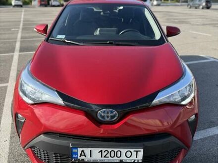 Тойота C-HR 2021 в Киеве на Automoto.ua Красный Тойота C-HR, объемом двигателя 1.8 л и пробегом 80 тыс. км за 25000 $, фото 1 на Automoto.ua